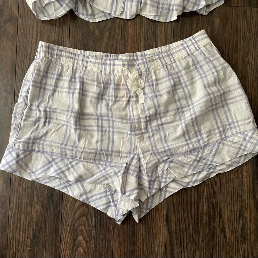 Victoria’s Secret PJ Set - Picture 3 of 8